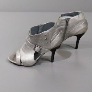 Heeled peep toe booties